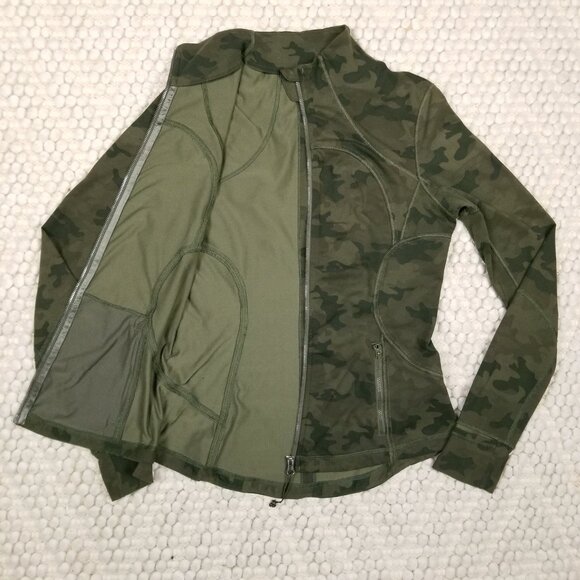 Lululemon Forme Jacket Cuffins Savasana Camo 20cm Fatigue Green Sz 10 - Picture 8 of 10